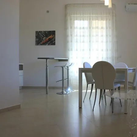 Sandraus Tatil Evi